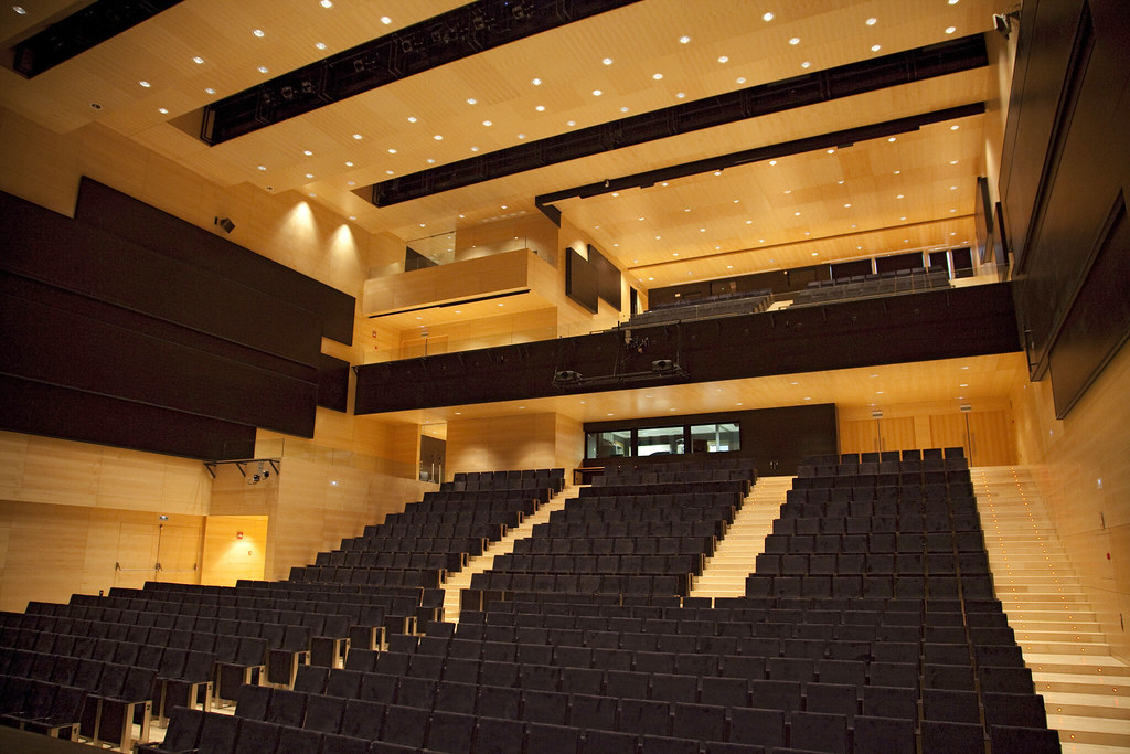 traducción simultánea en Castellón Paraninfo Auditori traducción simultánea Castellón Paraninfo Auditori